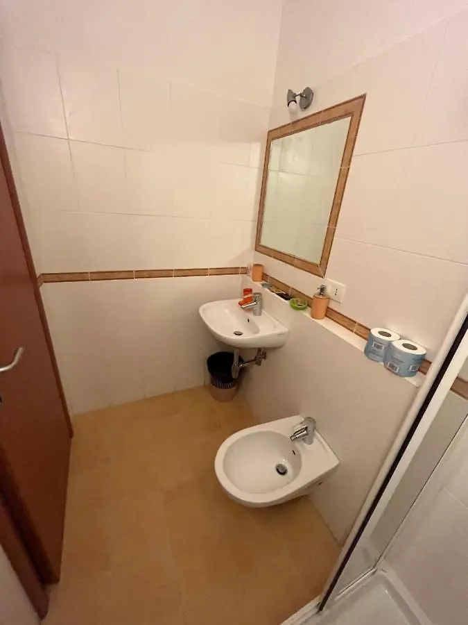 Yolo Rooms Bonassola